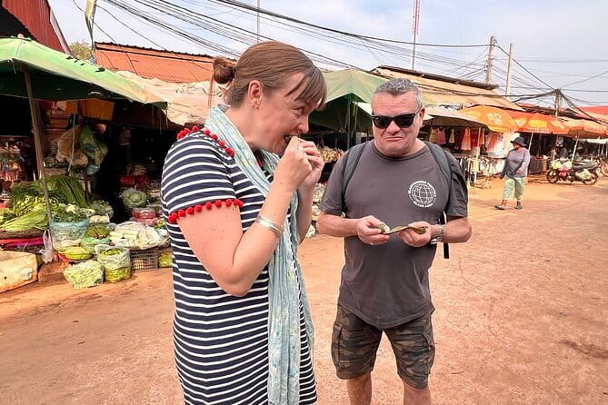 Siem Reap: Morning Bike Tours with Local Market & Lunch - A home-style Khmer lunch to finish the morning