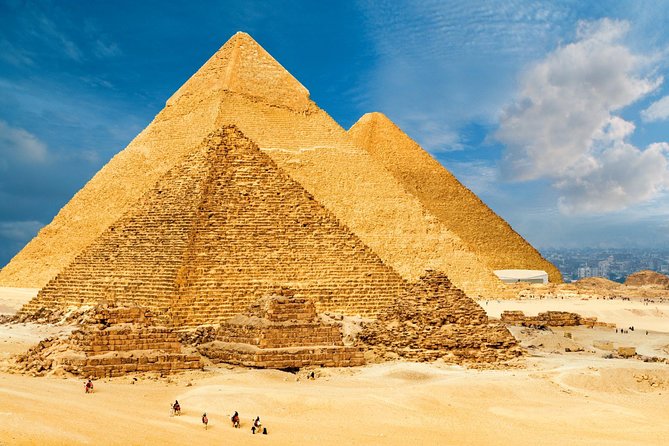 Sightseeing Day Tour to Pyramids, Egyptian Museum and Bazaar from Giza or Cairo - Is $58 a good value?