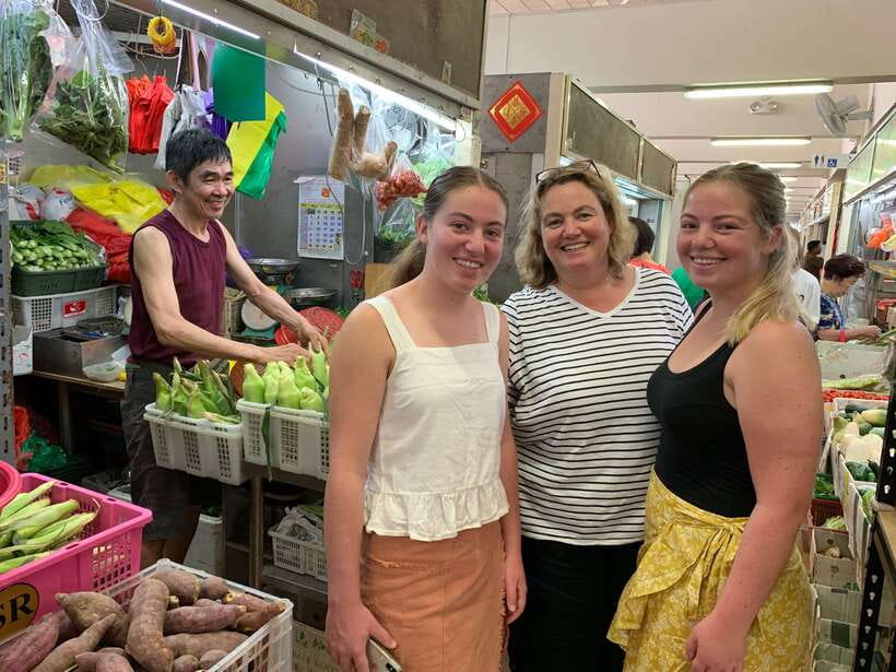 Singapore: Market-to-Table Experience and Cooking Class - The Singapore breakfast stop