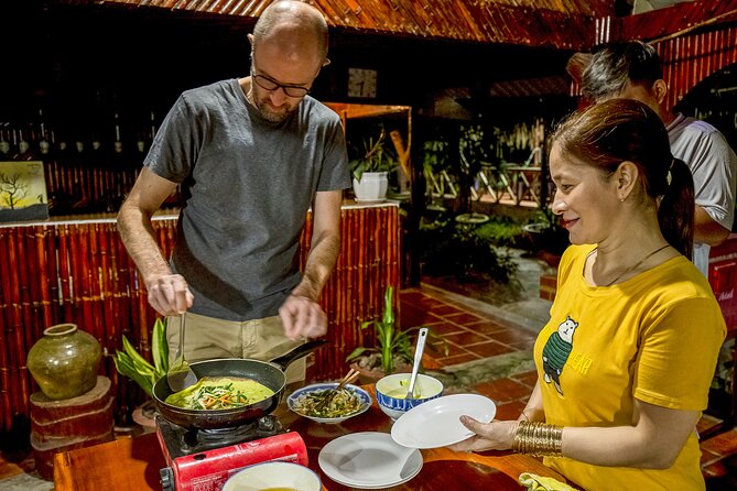 Small-group 2-Day Mekong Delta: Floating market, Cooking Class... - The guide can shape the whole experience
