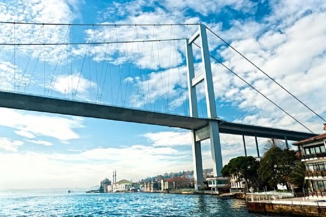 Small-Group Bosphorus Cruise and Istanbul’s Egyptian Bazaar - Starting With Hotel Pickup on Istanbul’s European Side