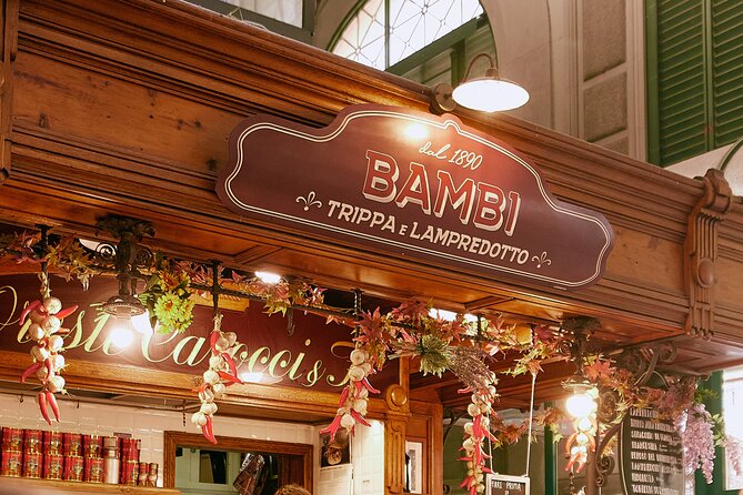 Small Group Cooking Class & Market Food Tour in Florence - The March 2026 change: Nonna’s lasagna