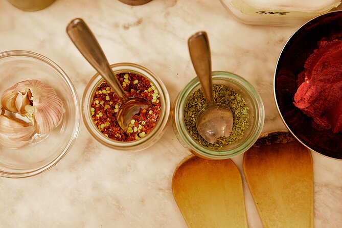Small Group Cooking Class & Market Food Tour in Florence - What the hands-on teaching feels like