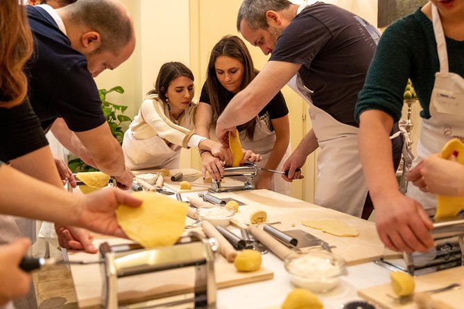 Small Group Market tour and Cooking class in Brindisi - Key points at a glance