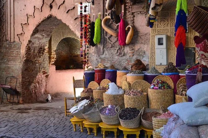 Souks Shopping Tours - Who should book this Marrakech souk tour?