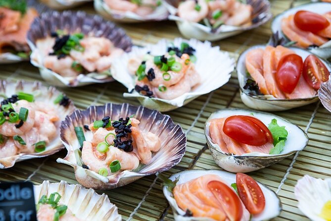 South Melbourne Market Foodie Tour - Seafood advice at the oyster bar