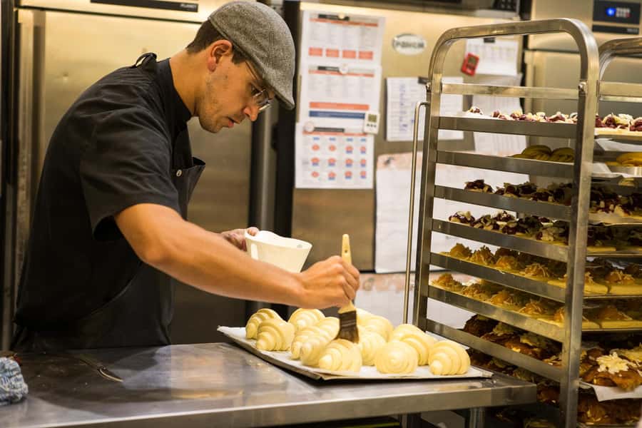 South Melbourne Market Foodie Tour - Should you book the South Melbourne Market Foodie Tour?