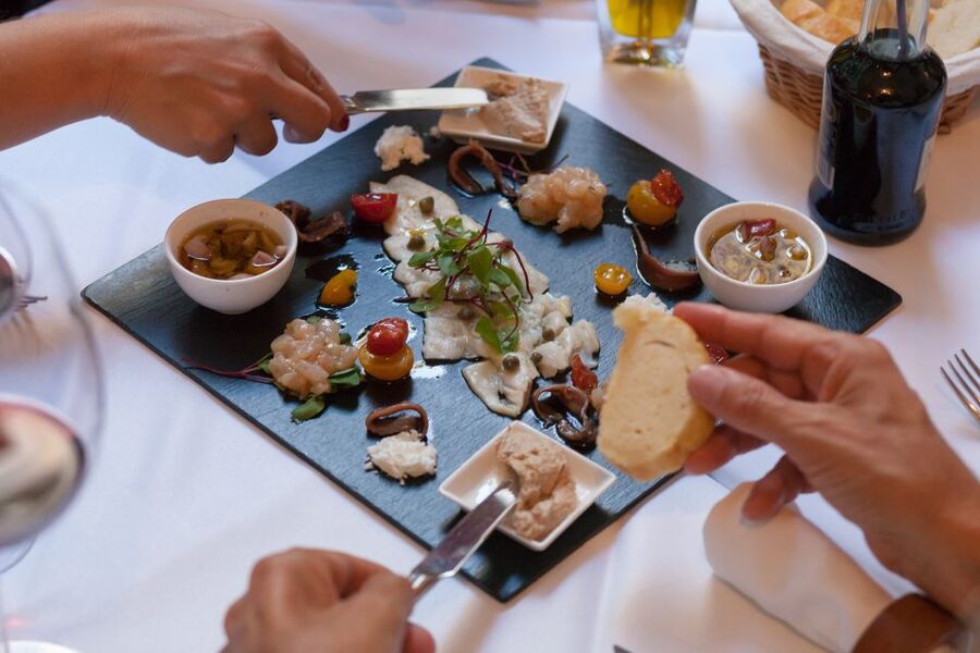 Split: Historical & Gastro Treasures Tour with Green Market - The Guides Make the Difference
