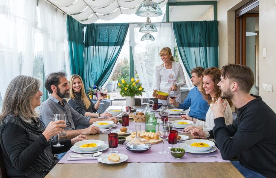 Spoleto: Market Tour and Meal at a Local's Home - Planning around timing and location