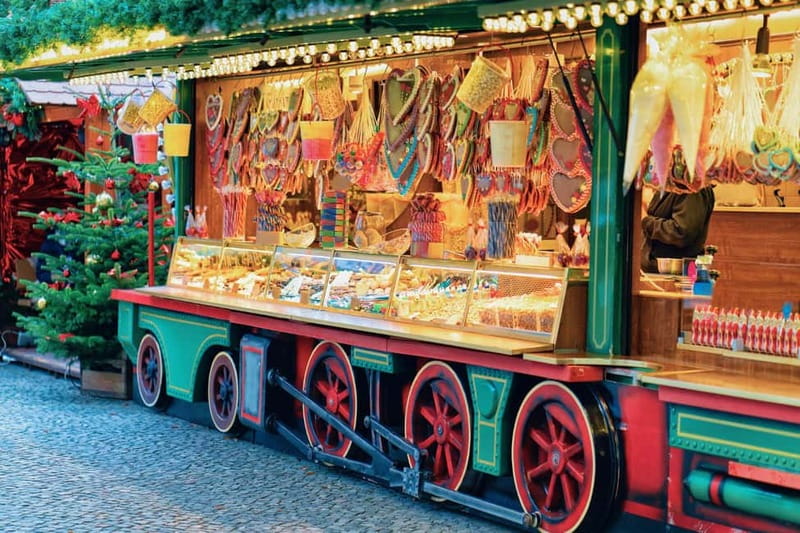 Stockholm: Christmas Market Magic Walking Tour with a Local - Practical advice for a smoother visit