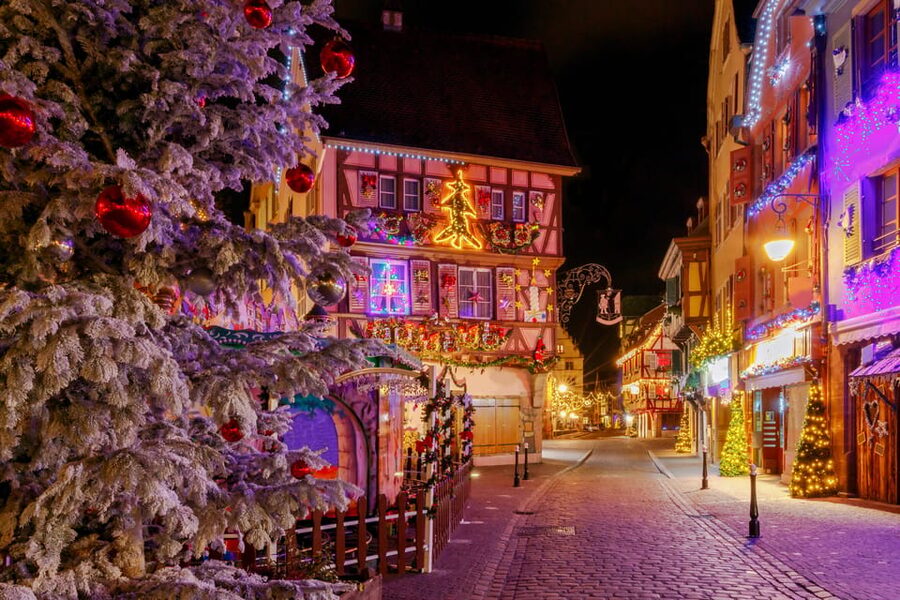 Strasbourg 7-Hour Christmas Markets Tour - The guide question: a real point to consider