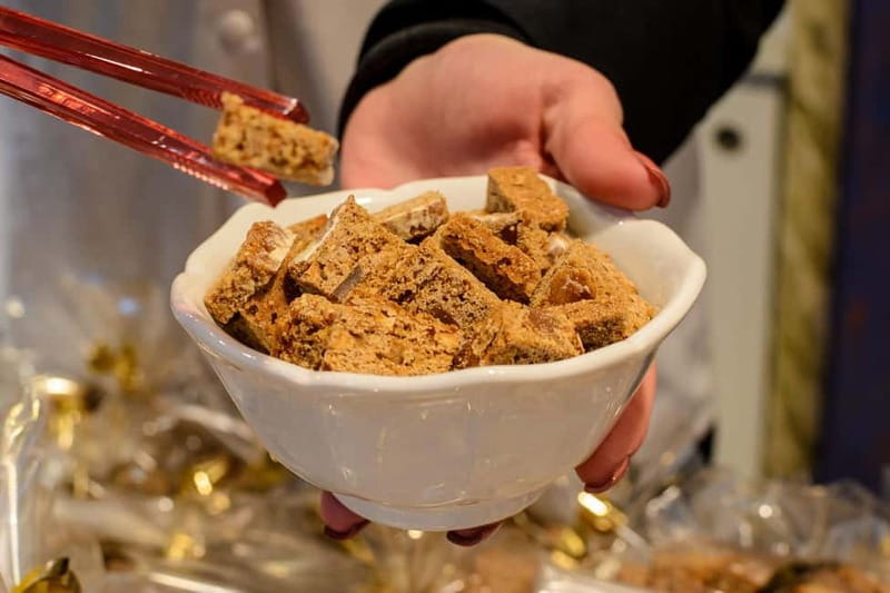 Strasbourg Christmas market tour and culinary city tour with tastings - Drinks that make sense in the cold