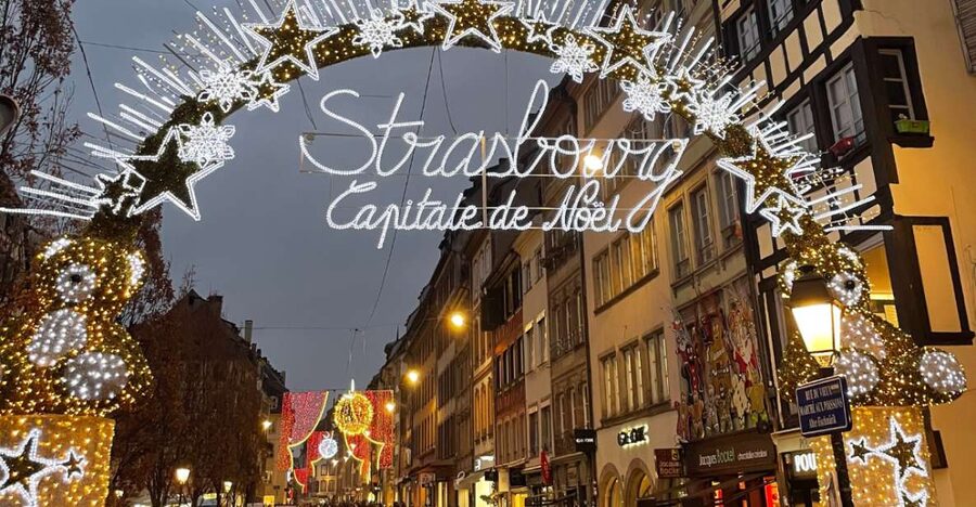 Strasbourg: Christmas Markets Walking Tour with Mulled Wine - Why Strasbourg works so well at Christmas