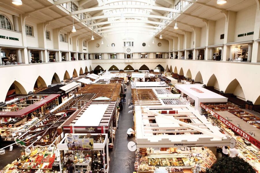 Stuttgart: Guided Tour of the Stuttgart Market Hall - Meeting at Sporerstraße and starting outside