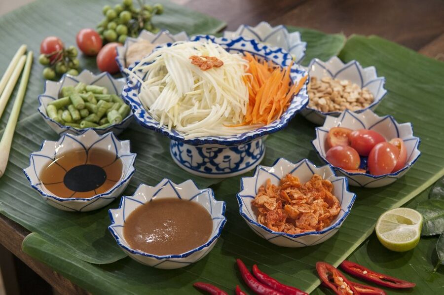 Sukhumvit: Hands-on Thai Cooking Class & Market Tour in BKK - Making curry paste explains Thai flavor better than a demonstration