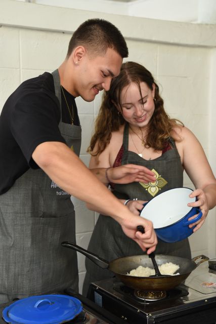 Sukhumvit: Hands-on Thai Cooking Class & Market Tour in BKK - The school works well for groups and solo participants