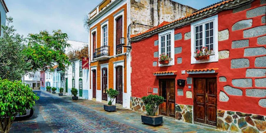 Sunday Markets: Santa Brígida, San Mateo, and Teror - Vega de San Mateo: produce, crafts, and local life