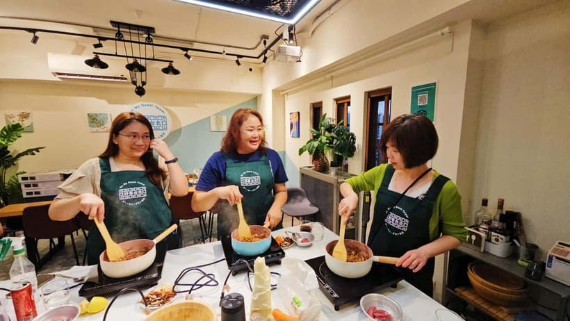 Taipei: Cooking Class & Market Adventure Historic Dadaocheng - Timing, Booking, and Small Practical Details