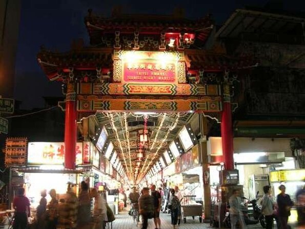 Taipei Food Tour: Night Market & Convenience Store(Food Included) - Key points before you book