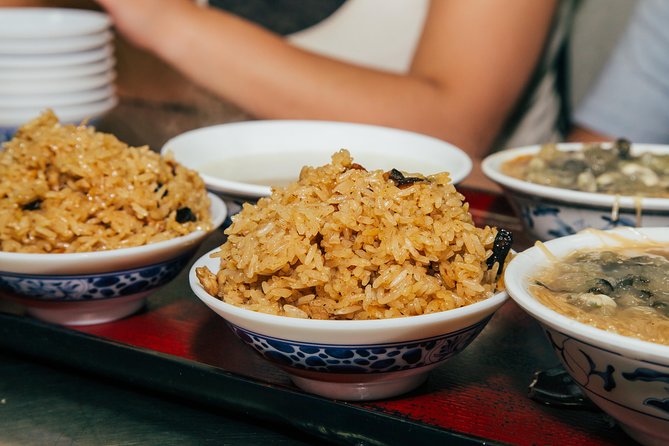 Taipei Food Tour: Night Market & Convenience Store(Food Included) - Guide quality makes or breaks the evening