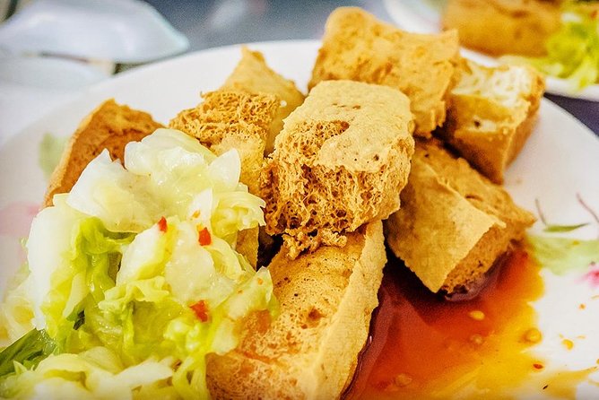 Taipei Food Tour: Night Market & Convenience Store(Food Included) - Who will get the most from this $44.99 experience