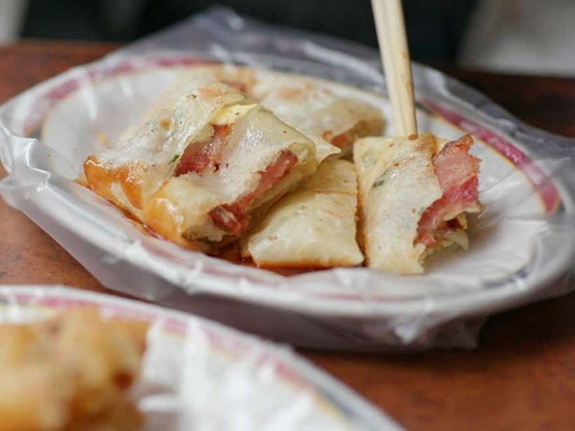 Taipei: Taiwan Traditional Breakfast & Market & Tea Tasting - Dietary limits and accessibility