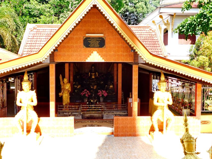 Takua Pa: Food Market, Tsunami Museum, Temple, & Old Town - Who should book this Takua Pa tour?