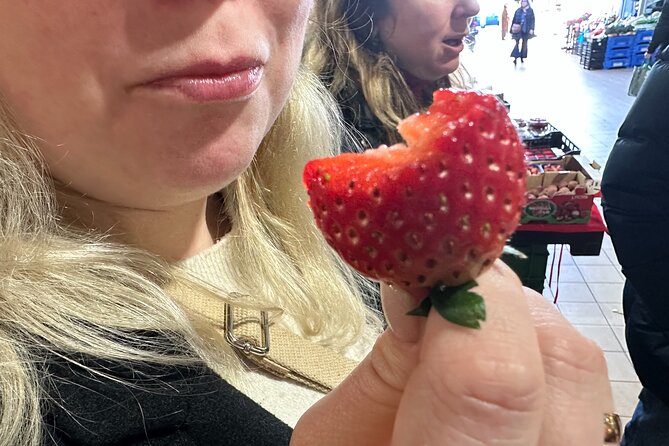 Tasty Trionfale Farmers Market Food Tour and Local Wines Tasting - What one hour at the market gives you