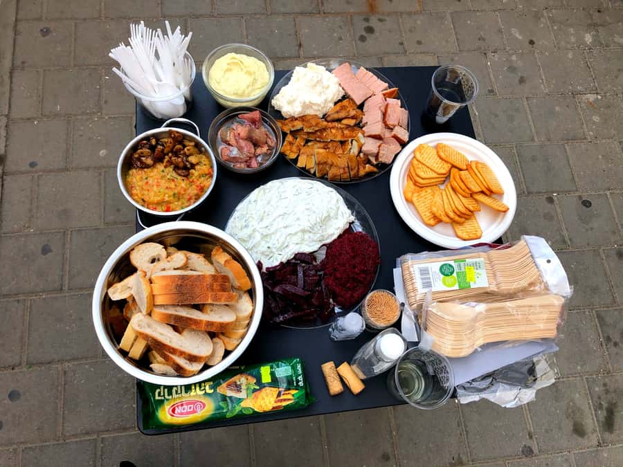 Tel Aviv: 2-Hour Levinsky Market Tour with Full Lunch - Starting with the market’s immigrant food traditions