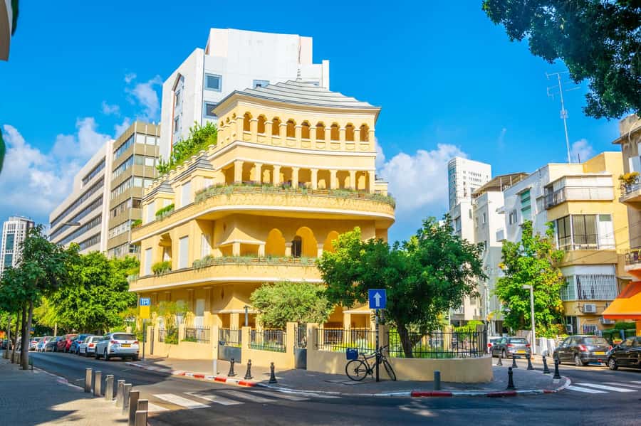 Tel Aviv: Carmel Market & Tel Aviv Tour with Tastings - What $49 buys you in practical terms