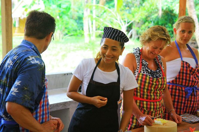 Thai Cooking Class in Khao Lak by Amazon Prime Series Chef - Key points before you book