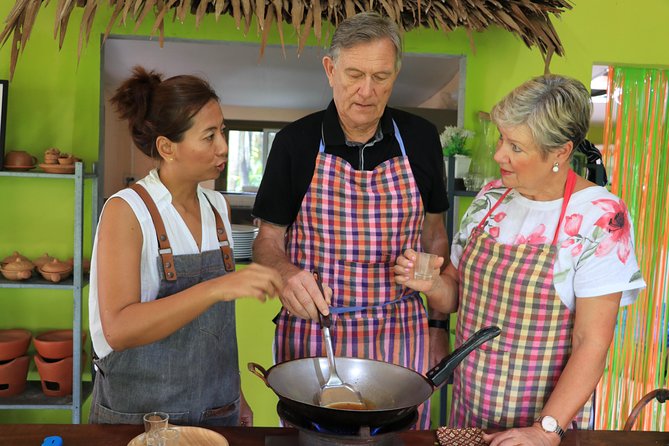 Thai Cooking Class in Khao Lak by Amazon Prime Series Chef - Teaching style and special dietary needs