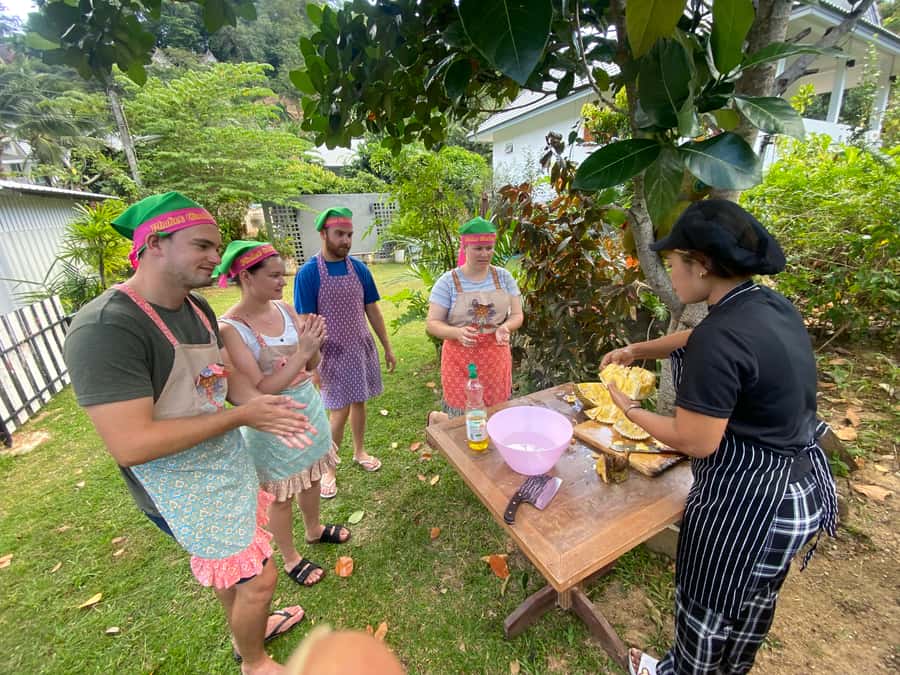 Thai Cooking Class with Market & Garden Tour - What makes this class worth your time
