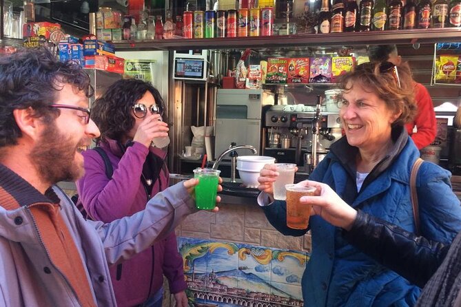 The Original Catania Street Food and Market Tour by Streaty - Arancini and the serious business of street food