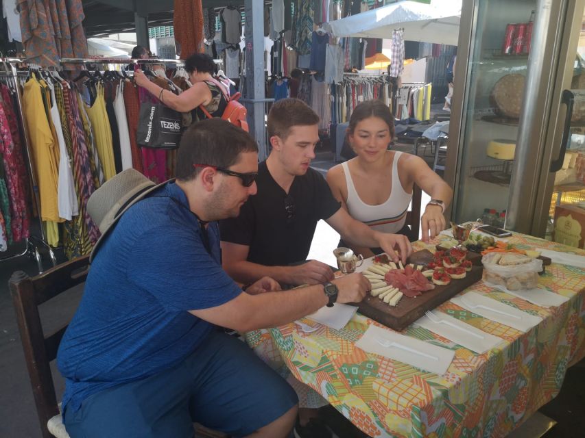 The Original Street Food & Market Tour of Florence - Tuscan wine with the street food