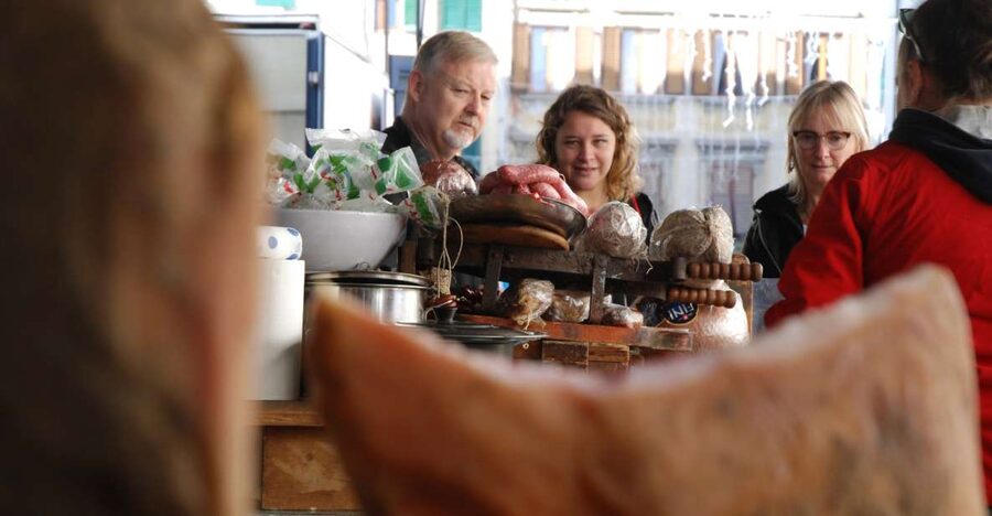The Original Street Food & Market Tour of Florence - Seven tastings that can replace lunch