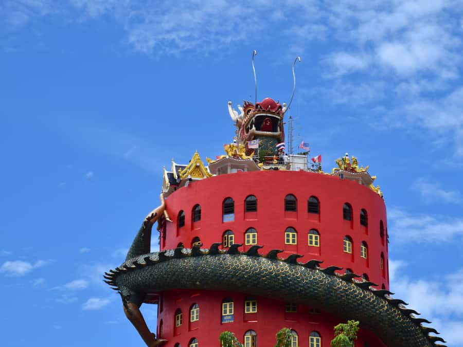 The Souls BKK: Floating Market, Dragon Temple, Na Satta Park - Damnoen Saduak: canals, boats, and a useful lunch stop