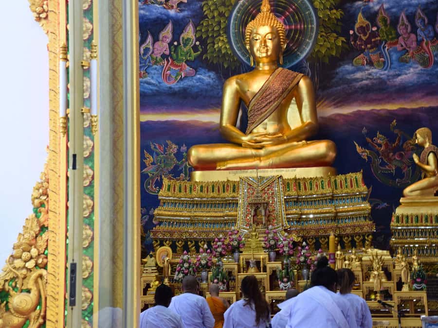The Souls BKK: The Spirits of Dragons and Floating Market - Leaving Bangkok for the canals of Ratchaburi