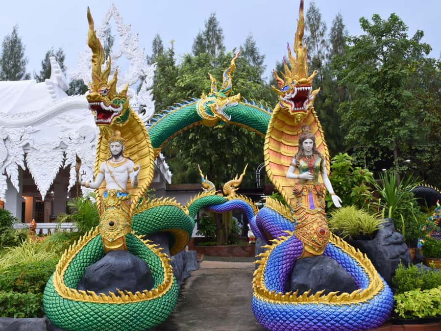 The Souls BKK: The Spirits of Dragons and Floating Market - Phra Pathom Chedi after sunset
