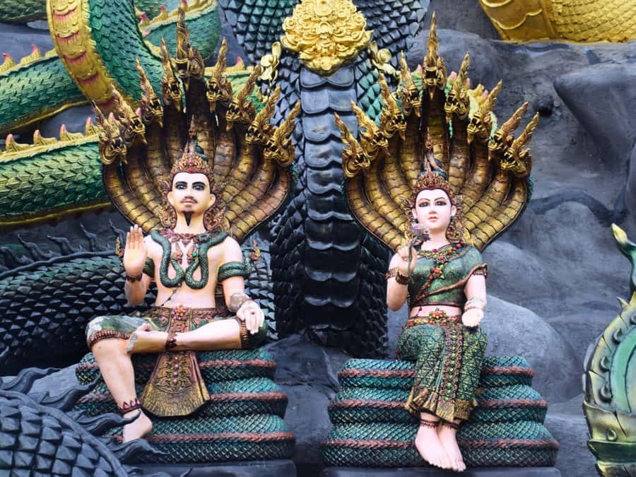 The Souls BKK: The Spirits of Dragons and Floating Market - Damnoen Saduak before the crowds