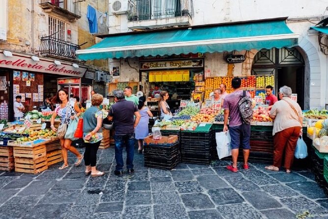 The Spanish Quarters, Street Art and Local Market Tour in Naples - Should you book the Spanish Quarter tour?