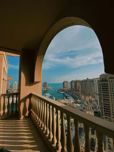 The Ultimate Doha Experience: From Souqs to Skyscrapers - Eighty minutes inside the National Museum of Qatar