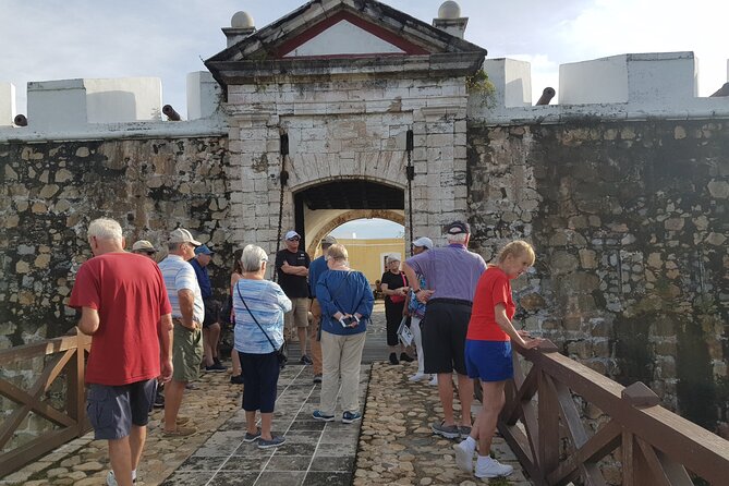 Time Travel Acapulco A Lively Cultural Journey & Market Adventure - Why this tour works for a first day in Acapulco