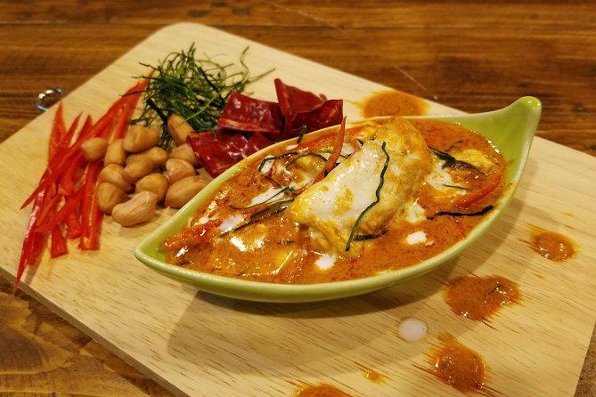 Tingly Thai Cooking Class with Morning Market Tour - Who will enjoy this Bangkok cooking class