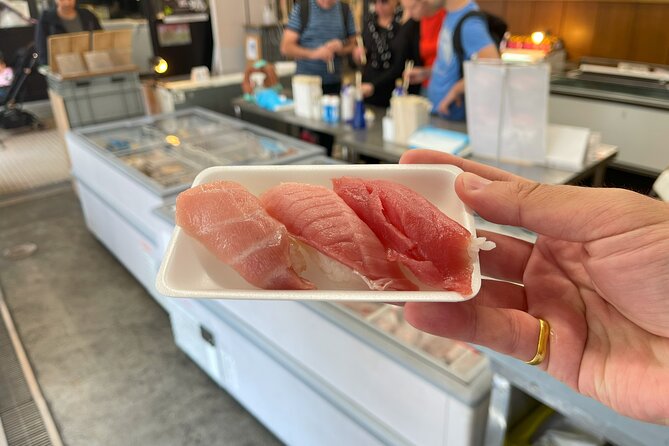 Tokyo Food Tour Taste Fresh Delights at Tsukiji Market - What you may taste at the market