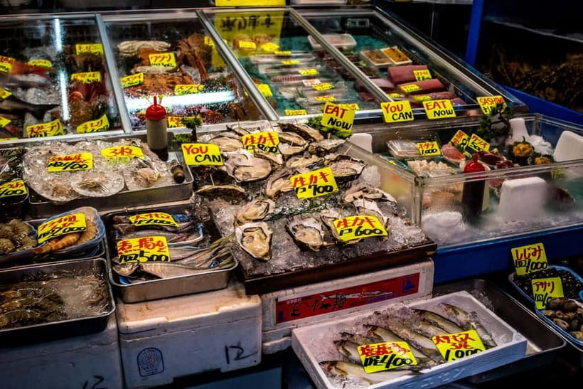 Tokyo: Tsukiji Fish Market Culture Tour with Sashimi Tasting - Meeting local shop owners and getting useful recommendations