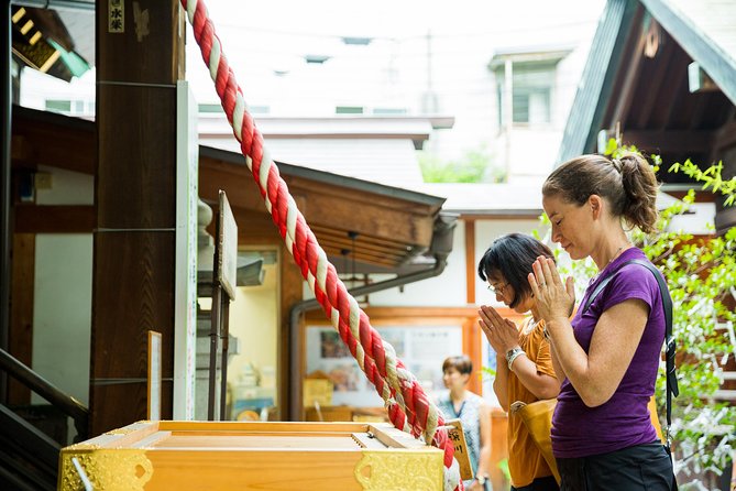 Tokyo Tsukiji Fish Market Food and Culture Walking Tour - Tsukiji Uogashi and the Wholesale Market Confusion