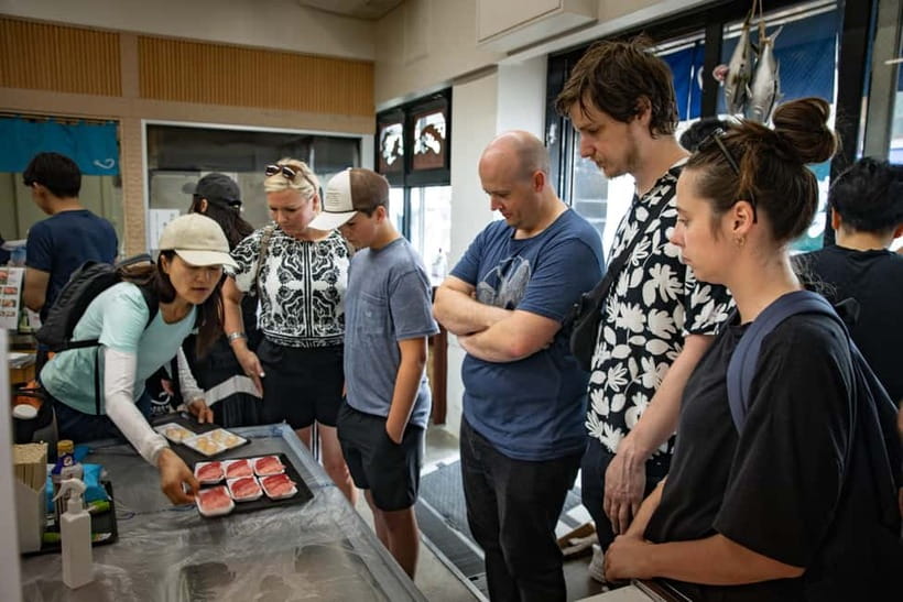 Tokyo: Tsukiji Fish Market food Tour - Meeting at LAWSON Tsukiji 4 Chome Store