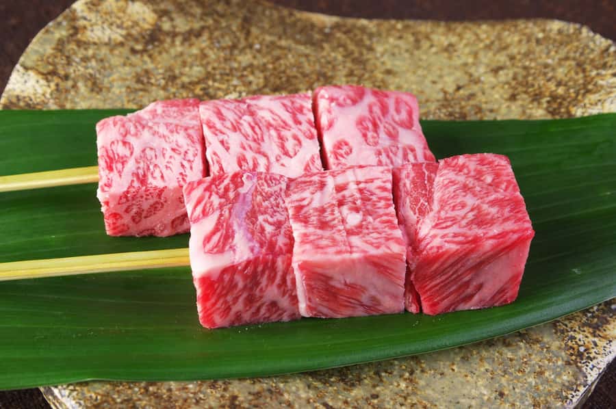 Tokyo : Tsukiji Fish Market Food Walking & Shrine Visit Tour - What the Food Package Is Worth at $90