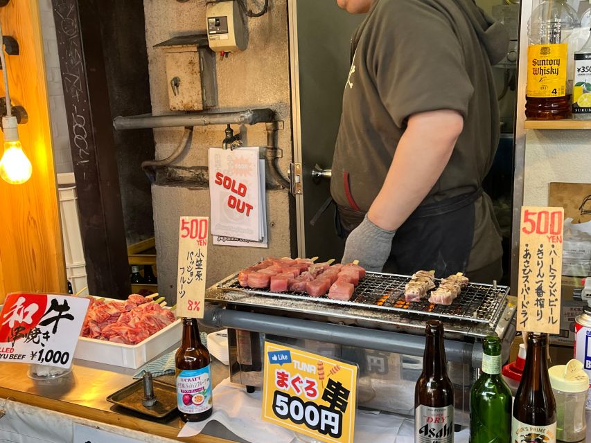 Tokyo: Tsukiji Fish Market Tour with 6 Stops & Seafood Lunch - Eating your way through Tsukiji Outer Market